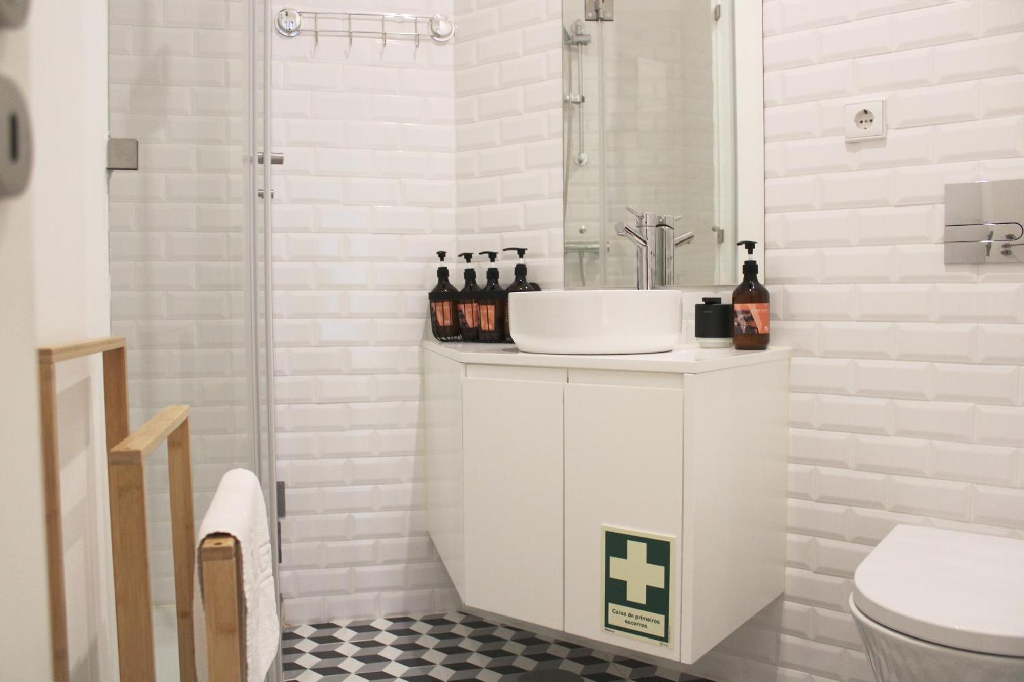 Modern Flat Near Trindade By Lovelystay Porto Zewnętrze zdjęcie